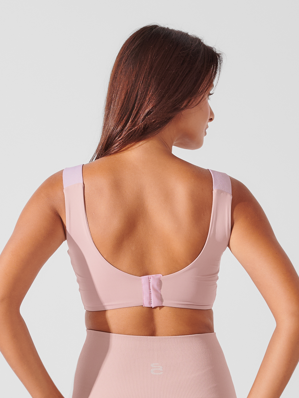 Top Fitness Ampla Cobertura com Bojo Removível Rose
