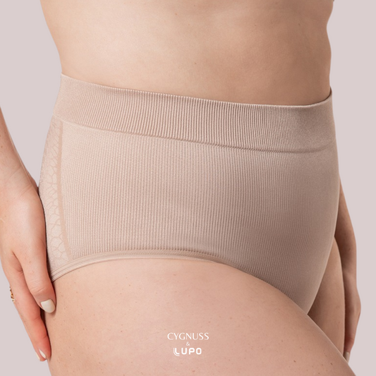 Calcinha Trend Curve Cintura Alta - Cygnuss x Lupo