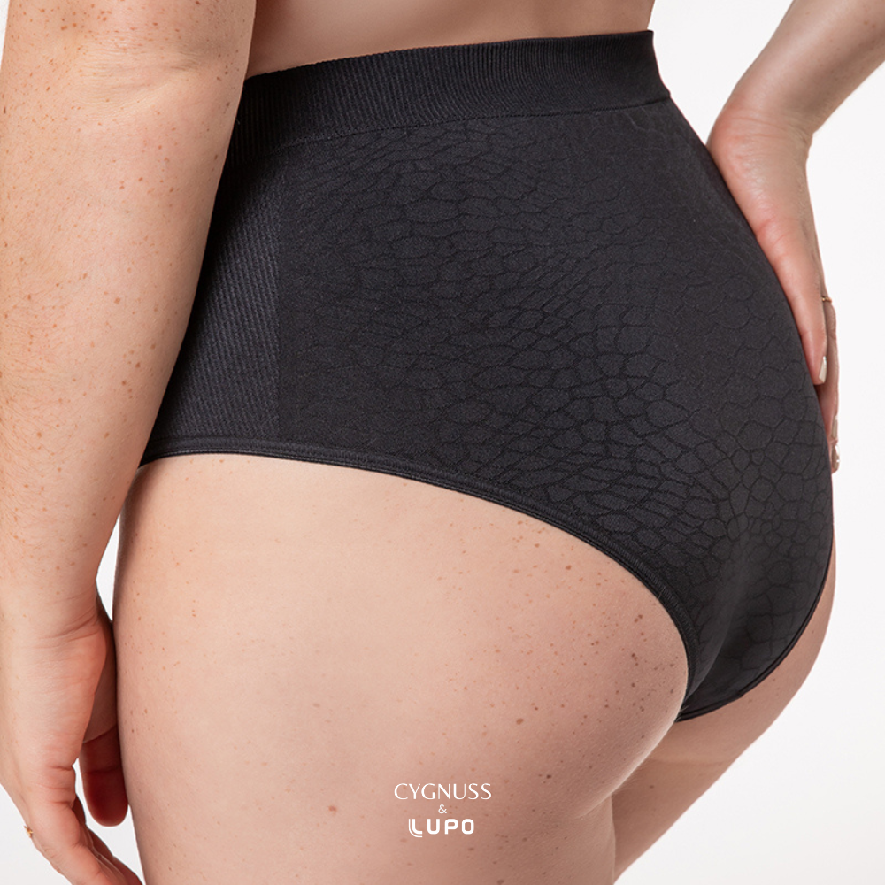 Calcinha Trend Curve Cintura Alta - Cygnuss x Lupo